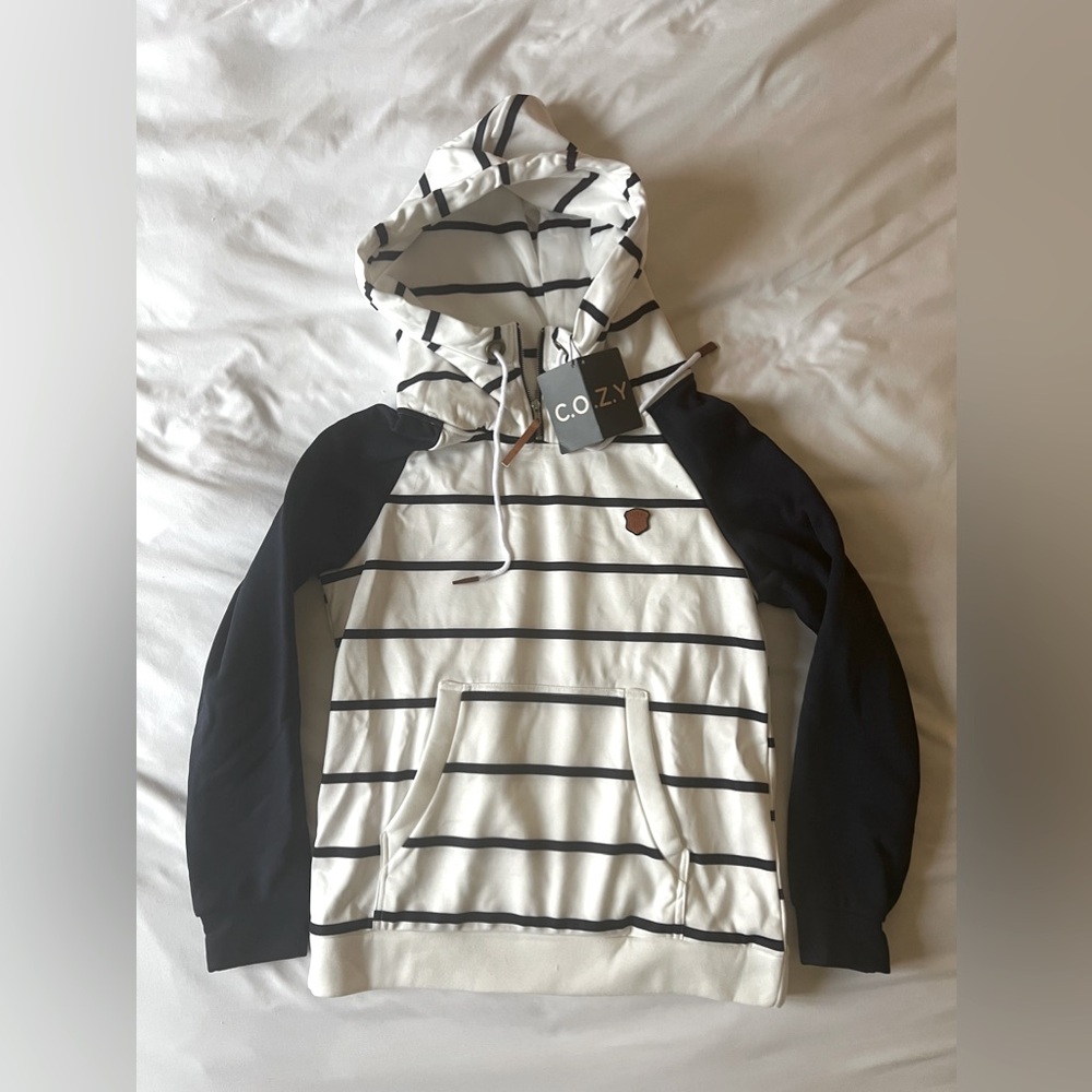 COZY navy/white nautical hoodie sweatshirt size Medium